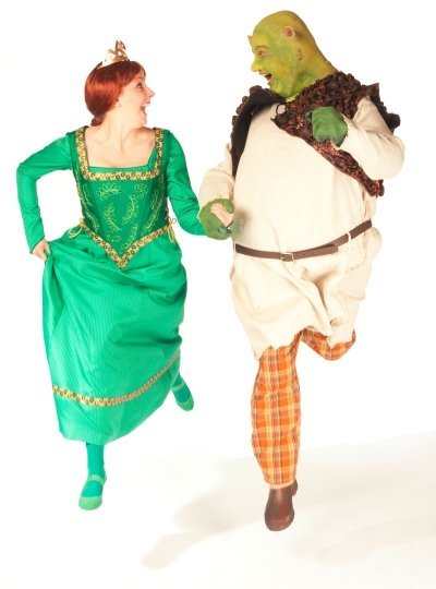 Lindsay Warnock as Fiona and Matt Palmer as Shrek.