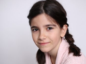 Madeline Angel plays Alice Wendelken in The Best Christmas Pageant Ever