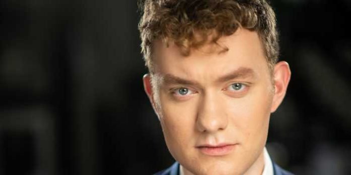 Vancouver-based actor Daniel Bristol is one of 17 finalists in the professional category at this year's World Monologue Games.